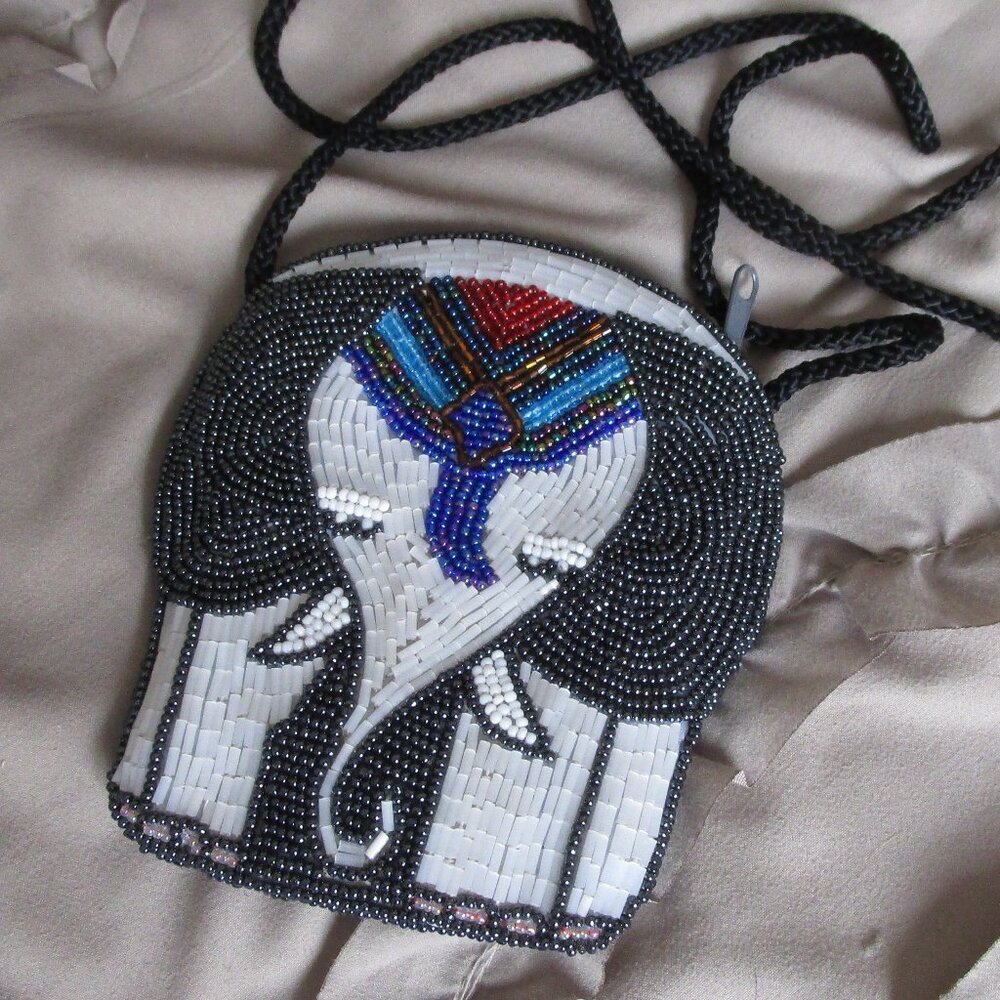 tiny beaded elephant crossbody purse